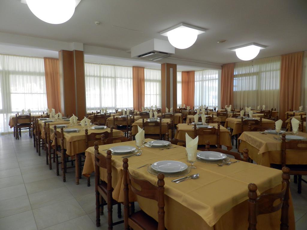 Hotel Michelangelo Bellaria-Igea Marina Exterior photo